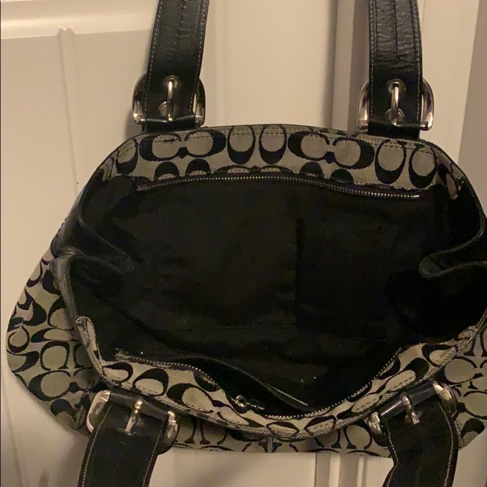 Black and Gray coach shoulder bag - Picture 4 of 4
